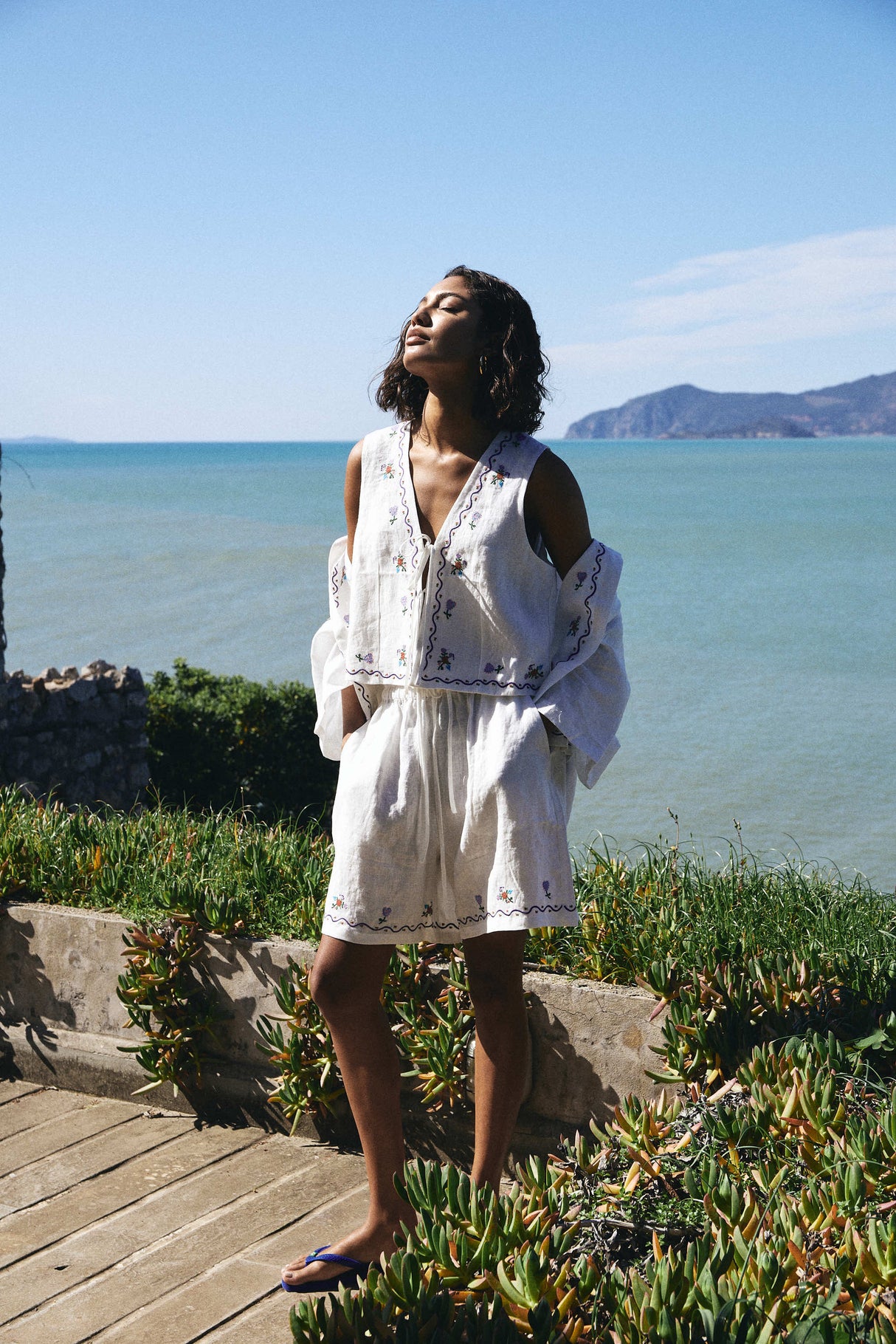 Seaside Embroidered Linen Top - White