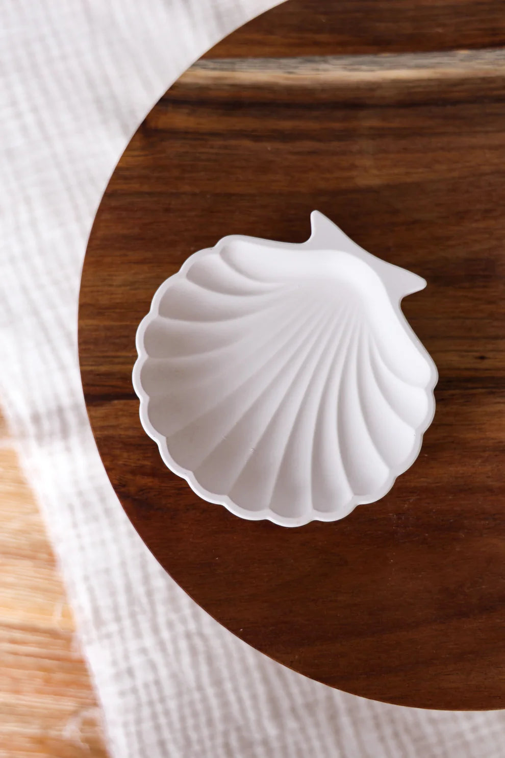 Ocean Clay Shell Trinket - White
