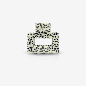 sasstie Black and white recycled plastic hair clip on a white background